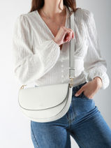 Sac Bandoulière Tradition Cuir Etrier Blanc tradition ETRA065M-vue-porte